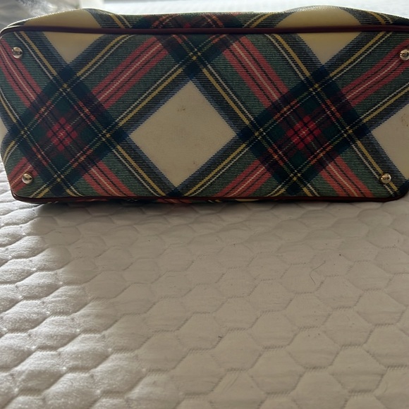 Dooney & Bourke large tartan plaid tote. H 10in, L 16in, W 5in - Picture 3 of 7